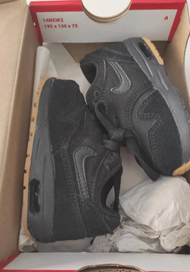 Nike Air Max 1 - Black SKU 807604008 Kids size 4c / 10cm / EU19.5 Like new - Imagen 4 de 4