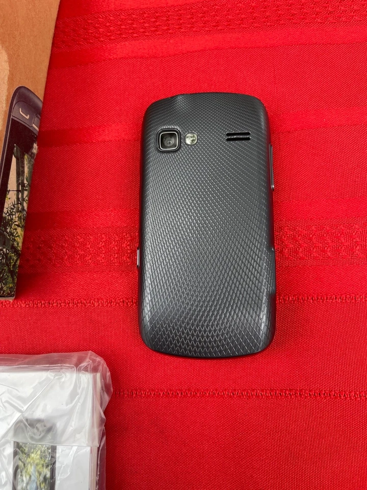 LG Rumor Reflex LN272 - Titan Gray (Sprint) Cellular Phone - Image 4 of 4