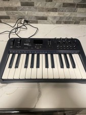 M-Audio Oxygen 25 Key 3rd Gen MIDI Controller Keyboard w/ Cord