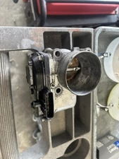 2007 YAMAHA WAVERUNNER VX DELUXE THROTTLE BODY BODY WILL FIT MANY YEARS