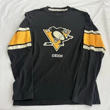 Pittsburgh Penguins NHL Men's Small CCM Pro Retro Logo Long Sleeve Shirt