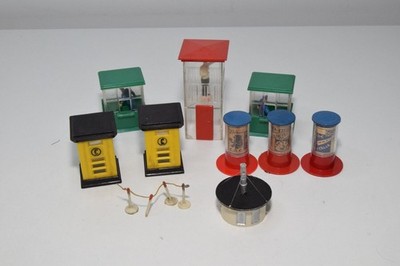 B46 1:55 ?? SIKU PLASTIC LOT 10X V558, V568, V570, V584, V585 EXC. COND.