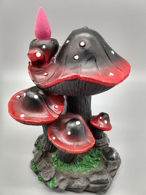 Mesmerizing Waterfall Smoke Fountain - Mushroom-Inspired Backflow Incense Burner