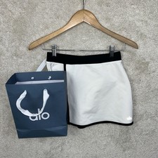 New alo Yoga Airbrush Streamlined Ivory Black W6429R Lined Skort Skirt Size XXS
