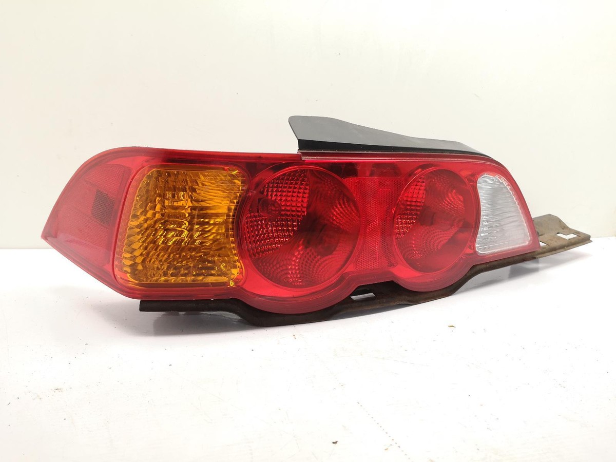 HONDA INTEGRA MK3 DC5 2001 2006 LEFT TAILLIGHT 13737
