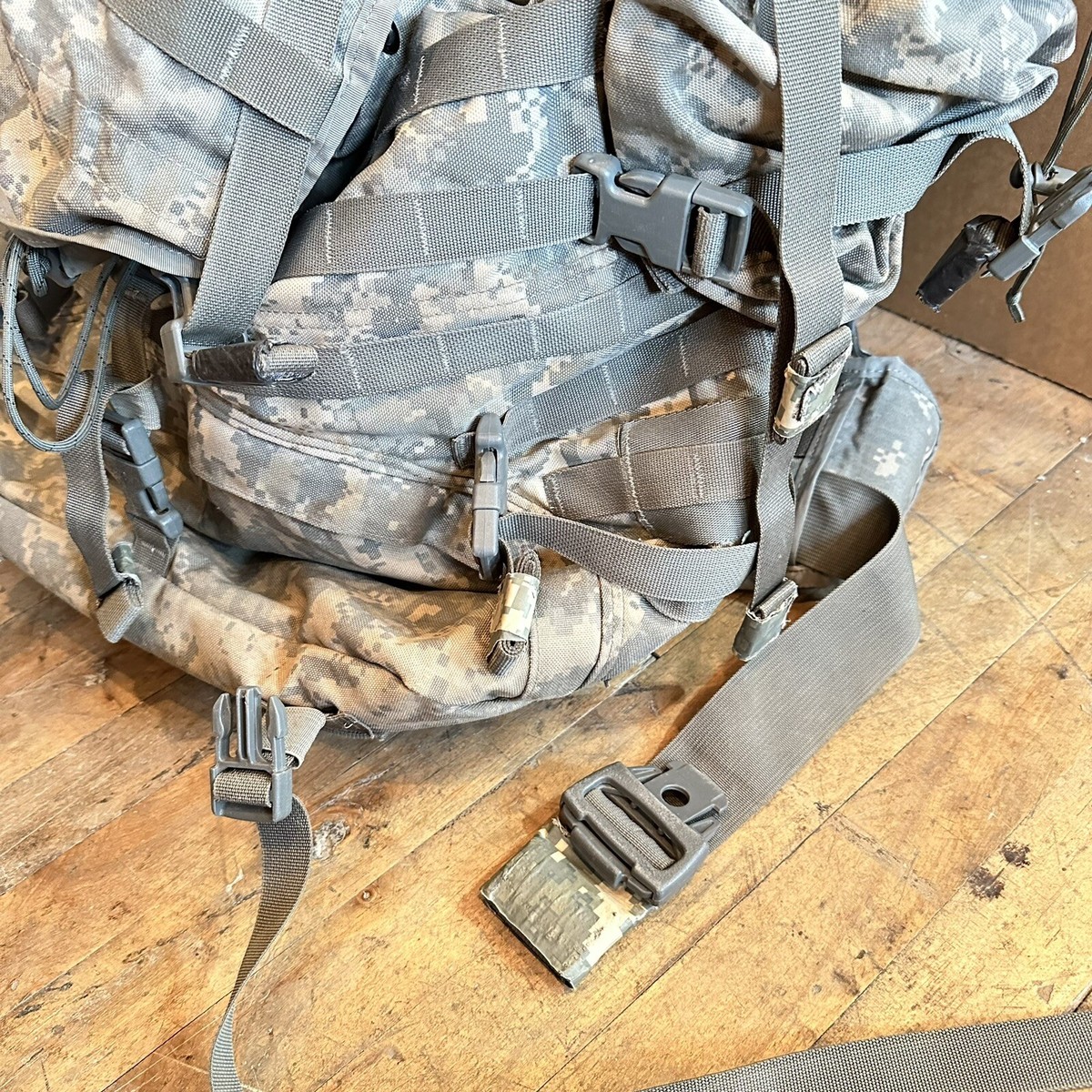 SDS MOLLE Ⅱ LARGE RUCKSACK セット UCP Standard Army Issue MOLLE 2 Large Rucksack - onethiefsurplus