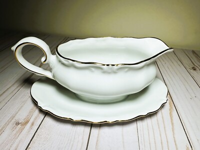 WINTERLING BAVARIA WIG83 GRAVY BOAT & ATTACHED UNDER PLATE 16 OZ GOLD TRIM
