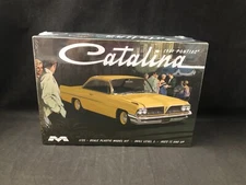 Moebius 1961 Pontiac Catalina 1:25 Scale Plastic Model Kit 2850 NISB