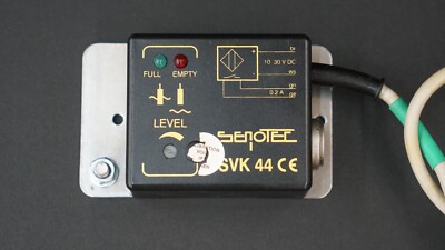 SENOTEC SVK44-M0H3 Switching Amplifier Level Sensor SVK 44