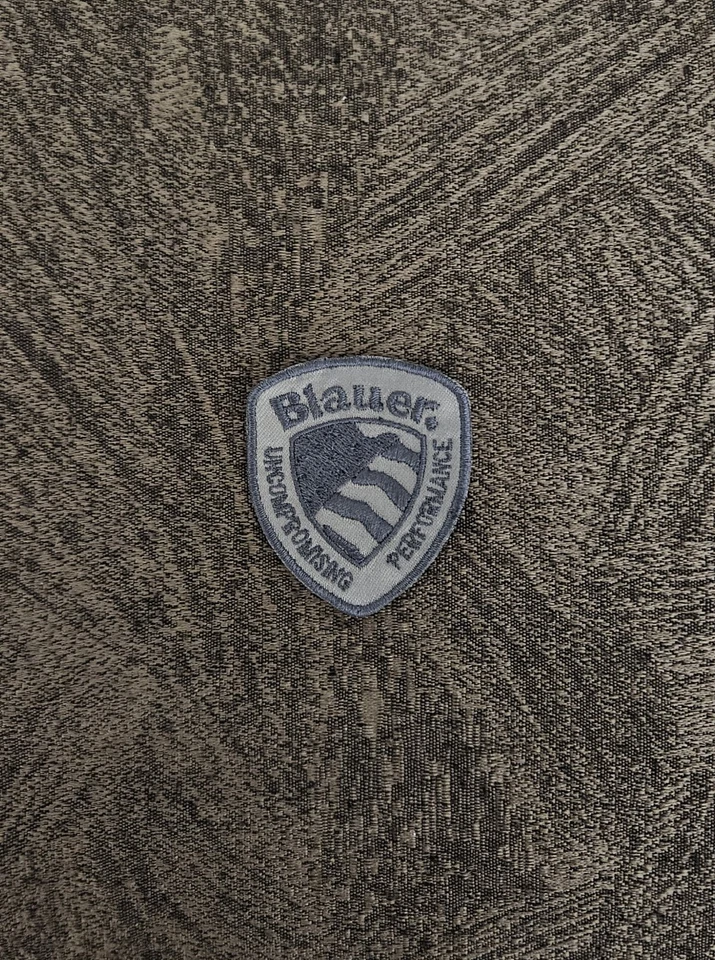 TOPPA PATCH Replica Blauer 6.5x5.5cm Grigio Ricamata Termoadesiva e Cucire