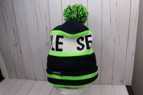 Louis Vuitton LV Headline Knit Hat Ivory Beanie Cap M77873 Louis Vuitton LV Headline Knit Hat Ivory Beanie Cap M77873