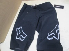 FOX MOUNTAIN-BIKE BMX ATV MX MOTOCROSS PANTS - DEFEND SHORTS - WOMENS MED black