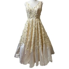 Camille La Vie Floral Ivory Gown Women Size 6