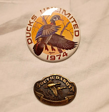 Ducks Unlimited 1974 Pinback Button & South Dakota 50th Belt Buckle Lot 2