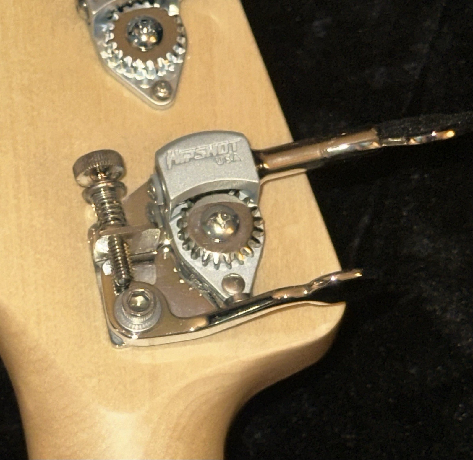 Sadowsky (Japan) MetroExpress 2018 Candy Apple Red Jazz Bass NEW