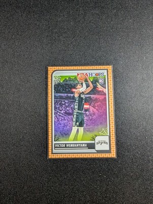 VICTOR WEMBANYAMA RC Orange 2023-24 Panini Haunted Hoops #108 San Antonio Spurs