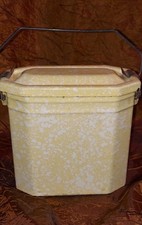Vintage Enamel Graniteware Yellow French Lunch Pail Box w/ Handle