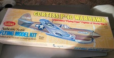 Guillow's Curtiss P-40 Warhawk Flying Model Kit 501 New In Box