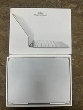 Apple A2975 Magic Keyboard White