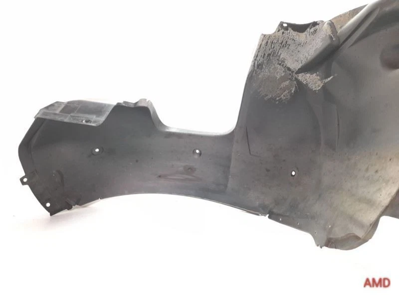 2005 BMW 330ci 325ci 325i 330i E46 Convertible Front Right Fender Liner 8268346 - Image 2 of 4