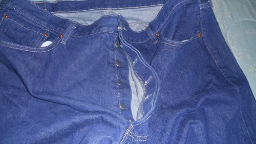 Levi 501 Button Fly DARK Denim Jean Tag 34x32 NICE CONDITION - Picture 2 of 3