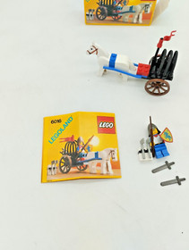 LEGO 6016 Knights' Arsenal BOX ORIGINAL BOX GOOD Castle Knights Lion Knights 6080 6067