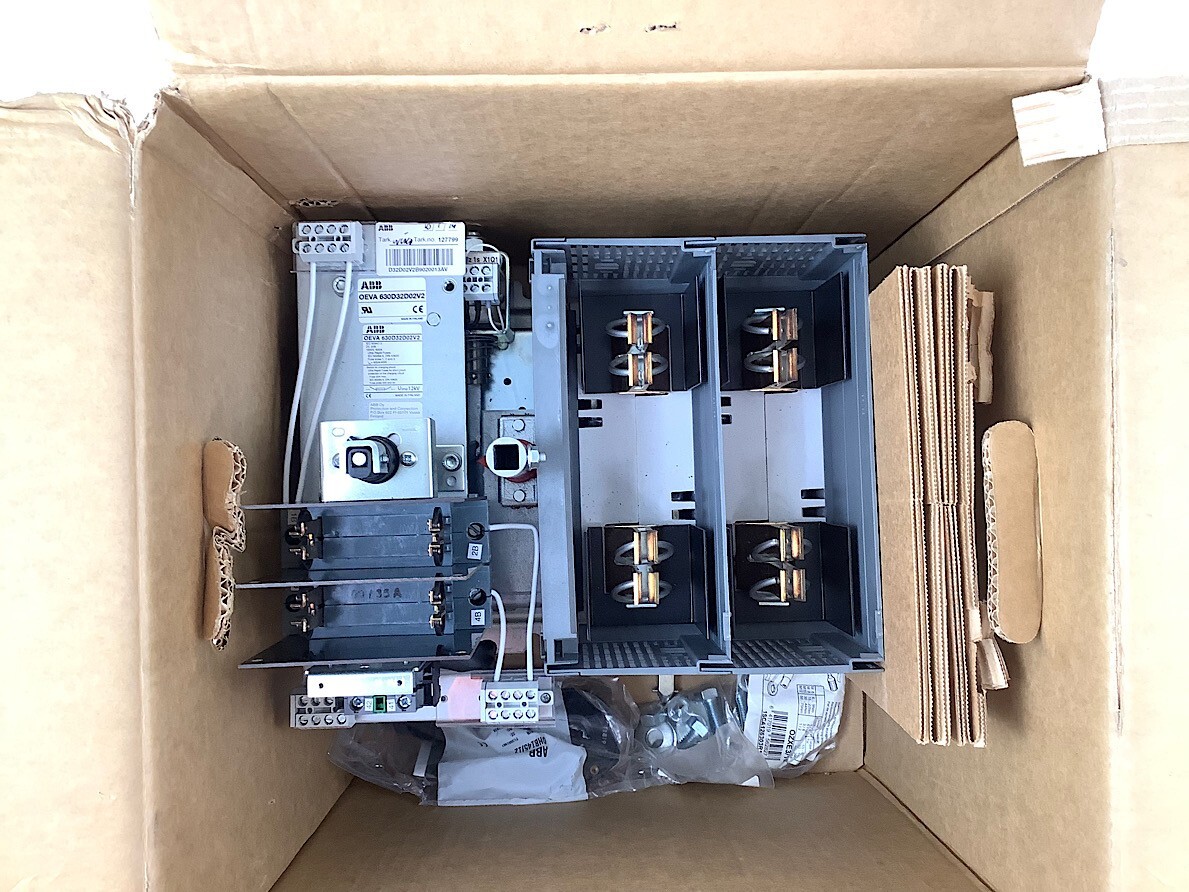 ABB OEVA 630D32D02V2 IEC 60947-3 DC 20B 1000V 600A *EXPRESS SHIP