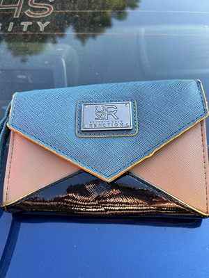 Kenneth Cole Reaction Envelope-Style Wallet/Wrislet