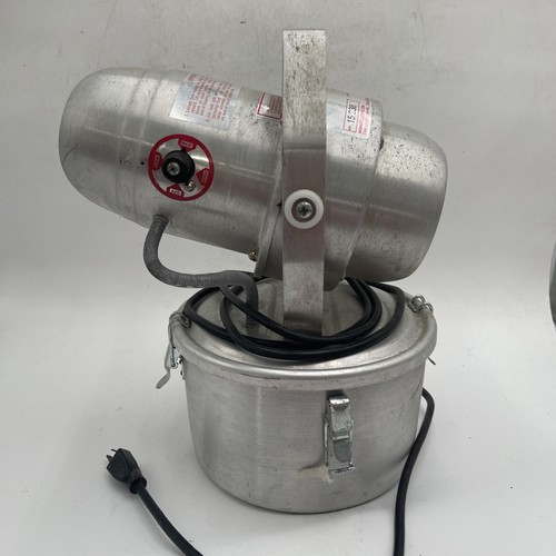 Createch Commander Tri-Jet Fogger Model 672 Household Or Commercial Use