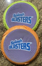 2 Slash Blasters Water Toys Frisbees 1 Orange And 1 Green