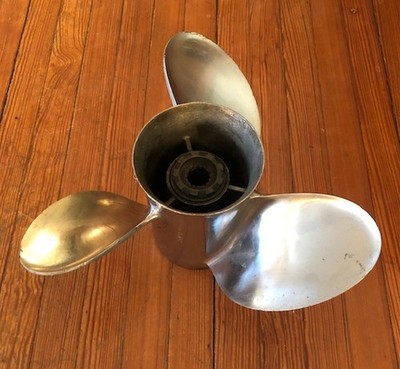 MerCruiser Propeller Alpha 1, gen 2 outdrive -stainless steel
