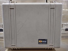 Pelican 1620 Hard Case with Padded Divider - Tan