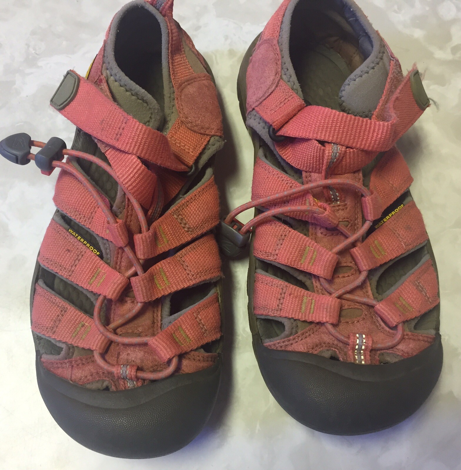 Scarpa Keen bambino acqua outdoor legata regolabile taglia 4 unisex