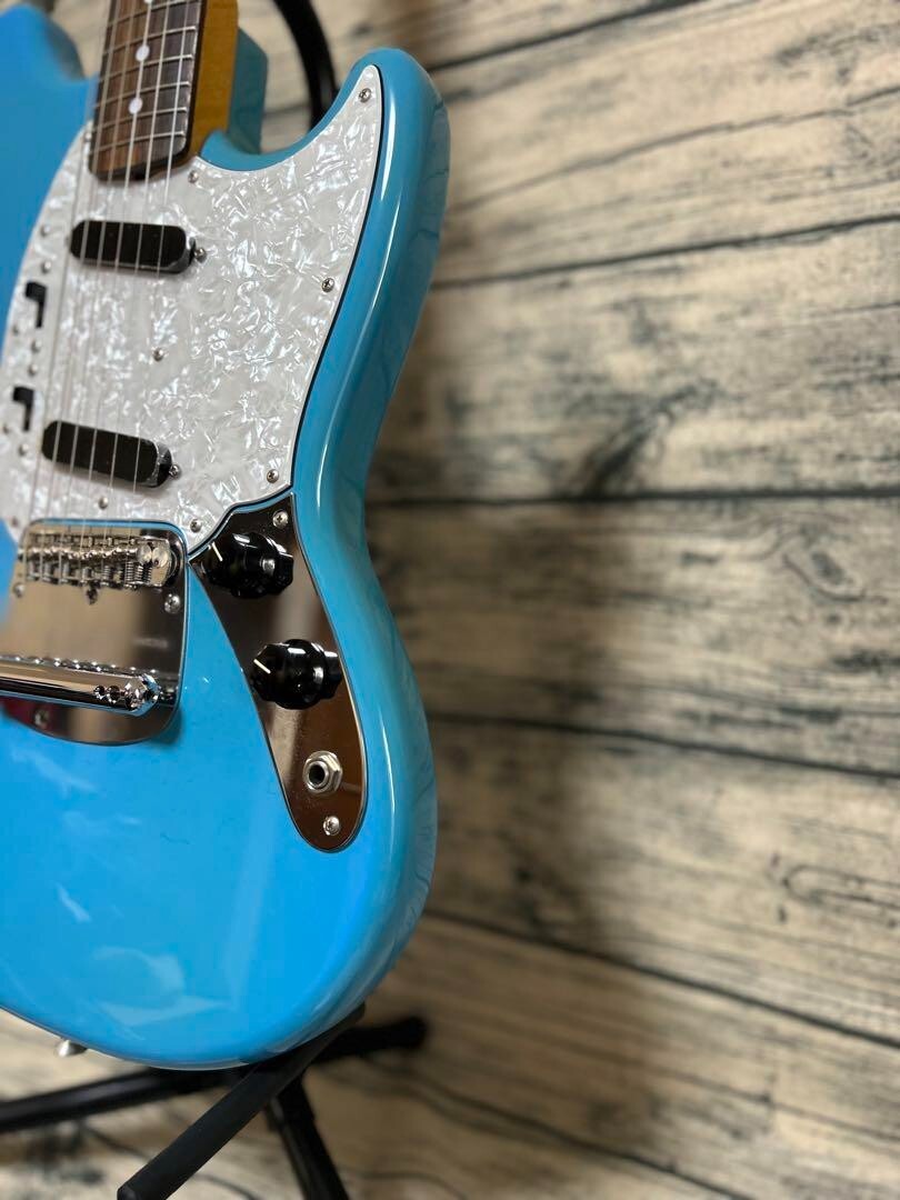 Fender Mustang Daphne Blue Electric Guitar Musical Instruments