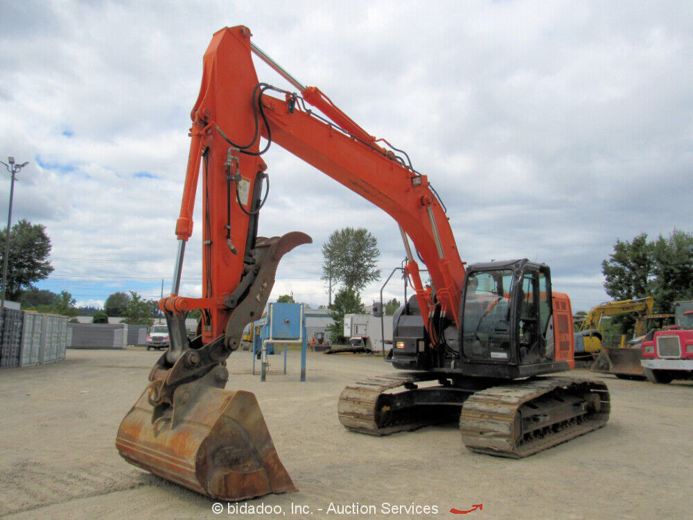 2014 Hitachi ZX245USLC-5N Excavator Hydraulic Thumb Aux Hyd 