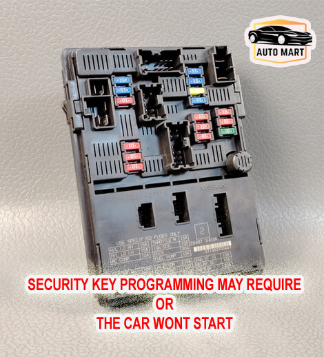 2014 Nissan Versa / Versa Note Engine Room iPDM Fuse Box