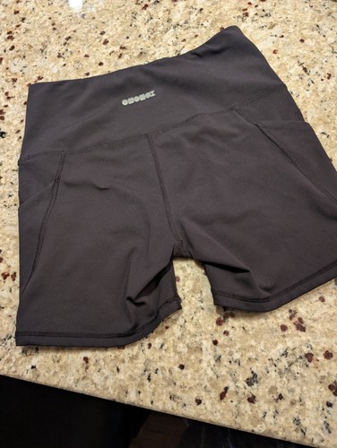 ododos bike/yoga/activewear shorts, 2 pairs, size medium, pockets - 第 3/5 張圖片