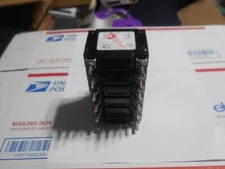 GILES GBF-50 CIRCUIT BREAKER #20513 6 POLE 50A