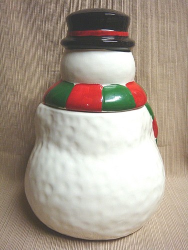 Cuite & Colorful 1993 FROSTY the SNOWMAN COOKIE JAR by New Creative Enterprises - Picture 4 of 8