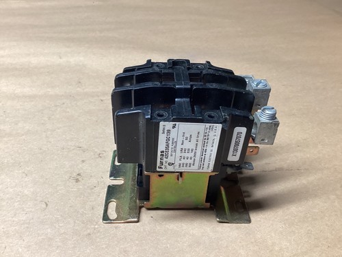 Fumas Definite Purpose Contactor 42CE35AFGC139 Ser.B 120 V Coil #107L132*CO