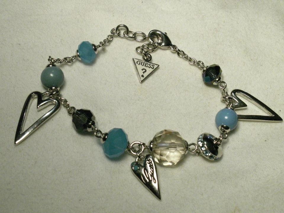 GUESS Color Argento,Crysals,Vetro,Lucite Perline & Cuore Braccialetto Ciondoli - Immagine 3 di 4