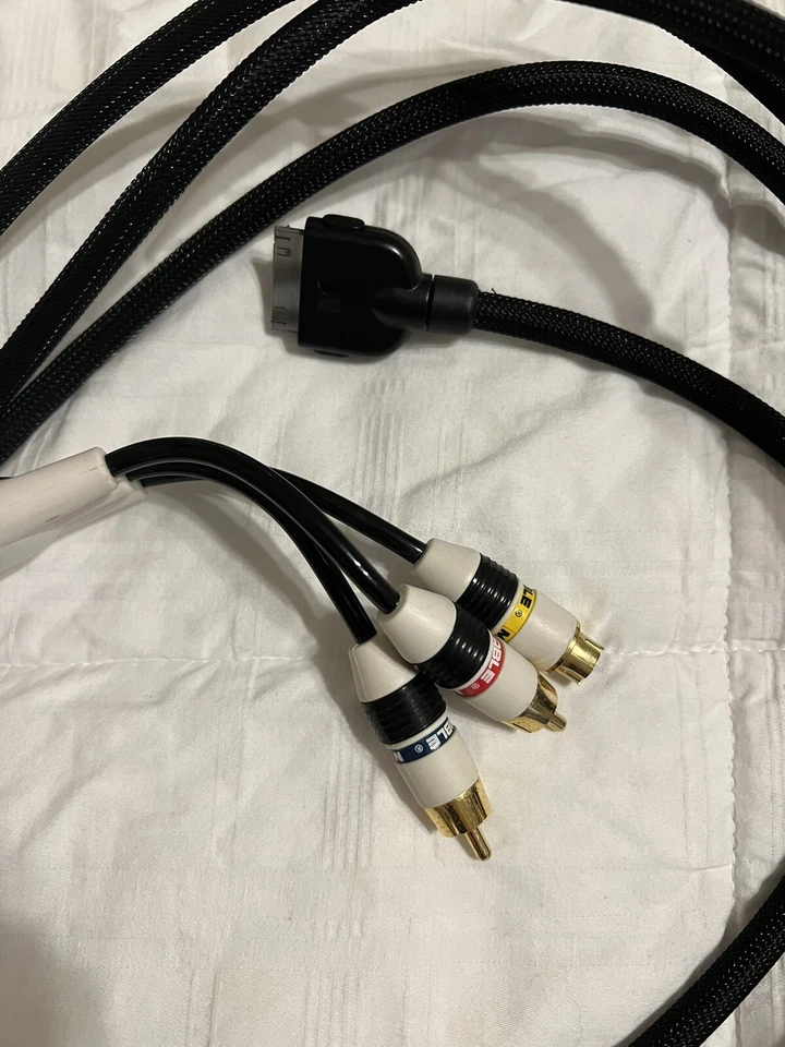 Monster iPod iPhone 30 Pin Cable TV Link Video Audio Stereo 10ft + BONUS - Image 3 of 4