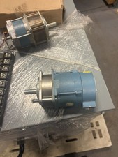 NEW NO BOX SUPERIOR ELECTRIC SS221-2011 STEPP...