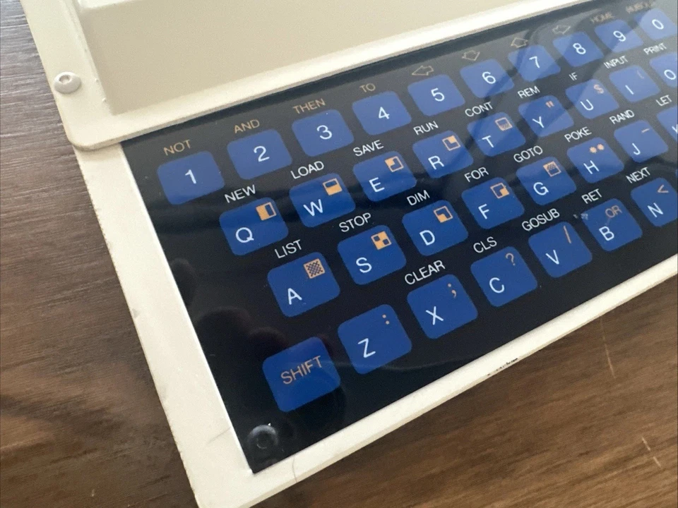 Sinclair ZX80 + 16K RAM Pack + Netzteil - sehr guter physischer Zustand - funktioniert nicht - Bild 4 von 4