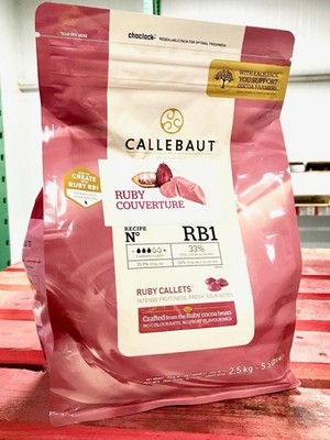 Callebaut Ruby Couverture Chocolate Chips 33% Cacao, 5.5 Lb Bag