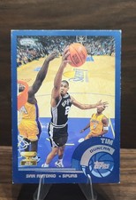 2002-03 Topps - Tim Duncan #100 Kobe Bryant in Background