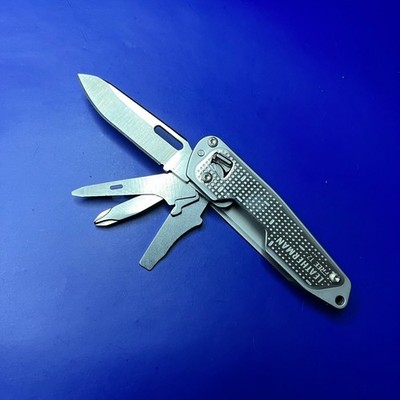 Leatherman FREE T2 Pocket Knife Multi-tool