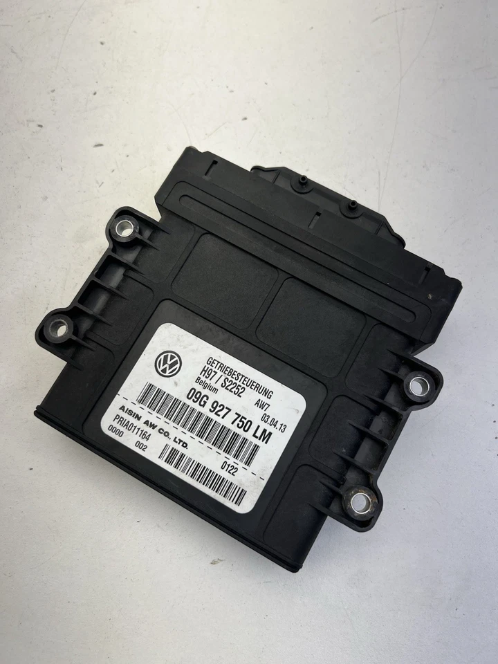 Volkswagen Golf 2013 módulo de control de transmisión de 2,5 L OEM. Foto 4 de 4