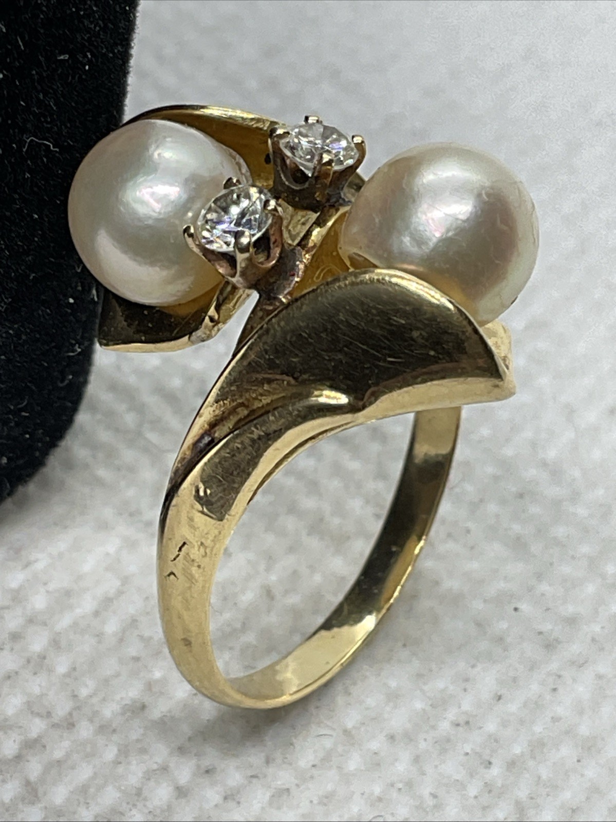 BEAUTIFUL Solid 18K Yellow Gold White Pearls & Di… - image 4