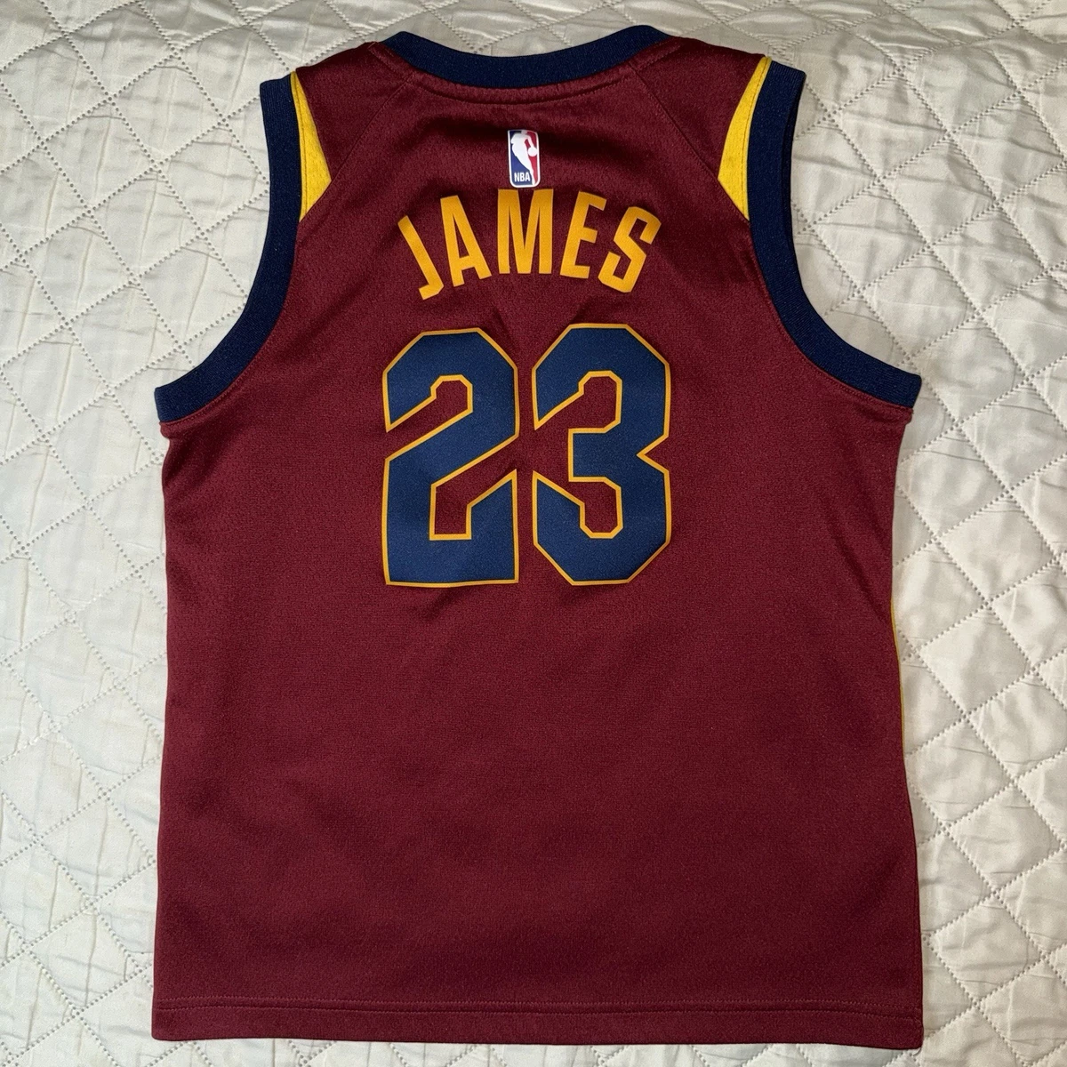 M未使用タグ付】レブロン CAVS ユニフォーム 紺 M未使用タグ付